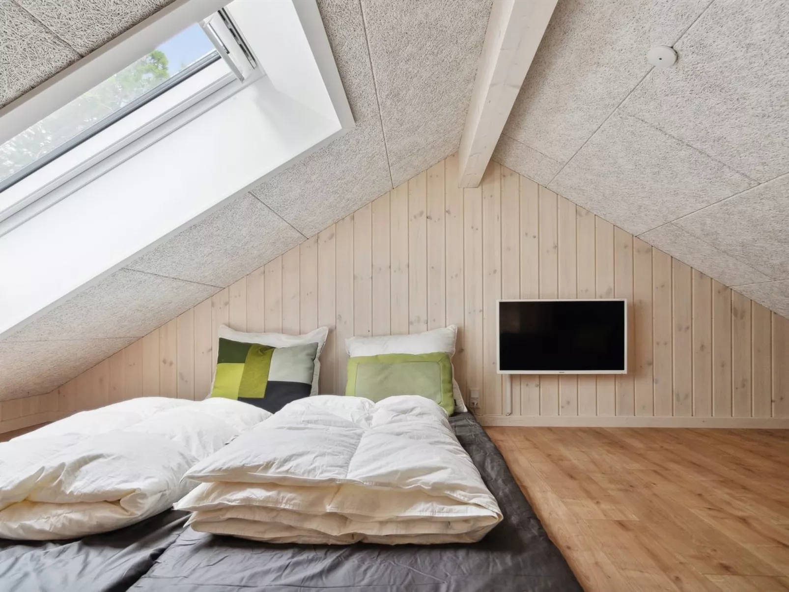 "Laina" - 250m from the sea-Binnen