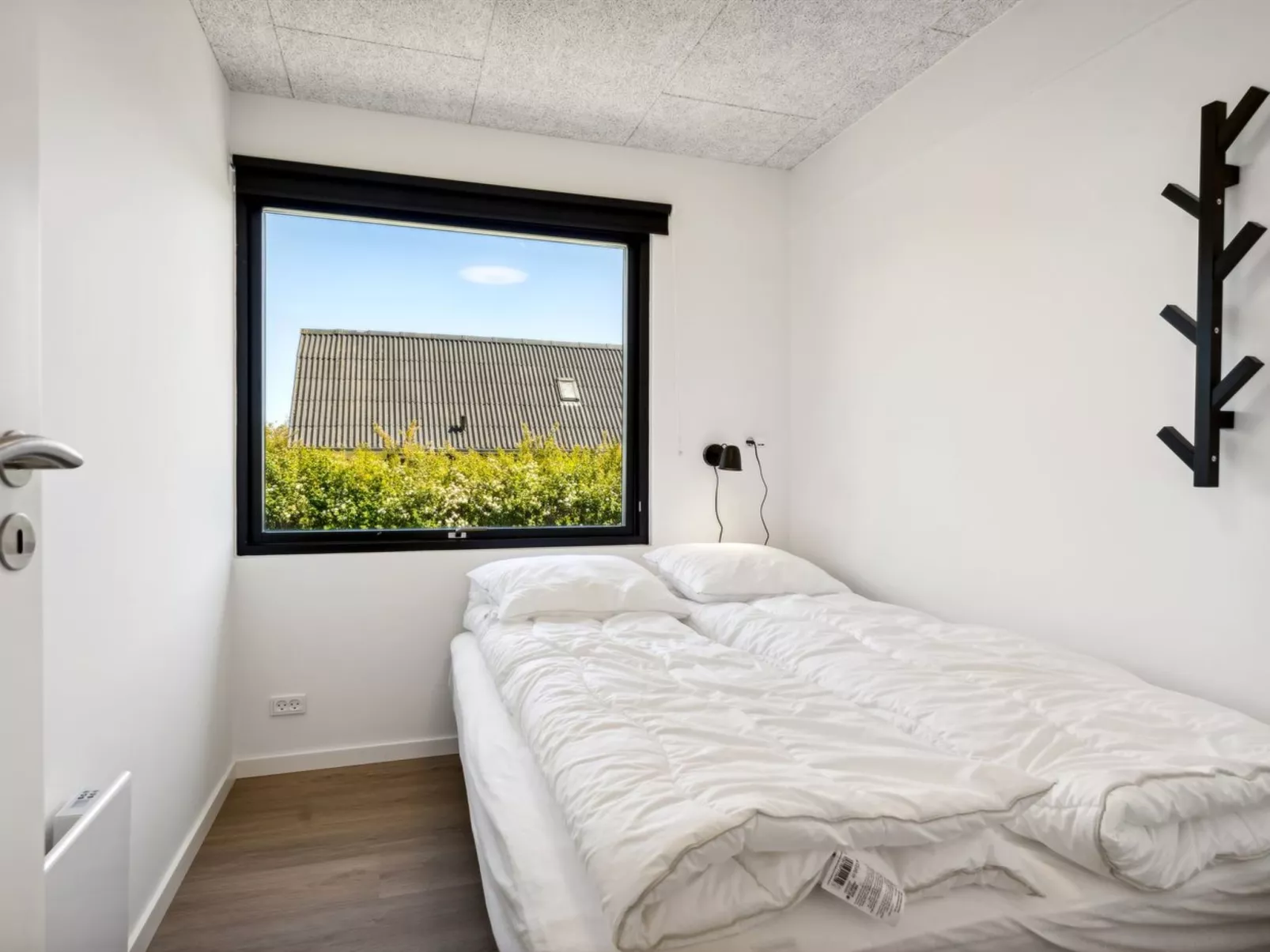 "Eunice" - 850m from the sea-Binnen