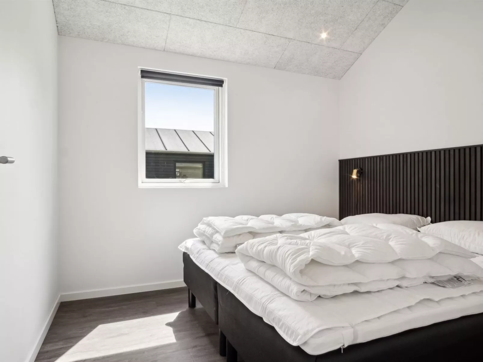 "Henryk" - 75m from the sea-Binnen