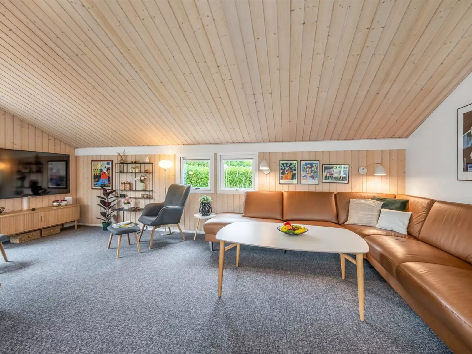 "Noreen" - 1.4km to the fjord-Binnen