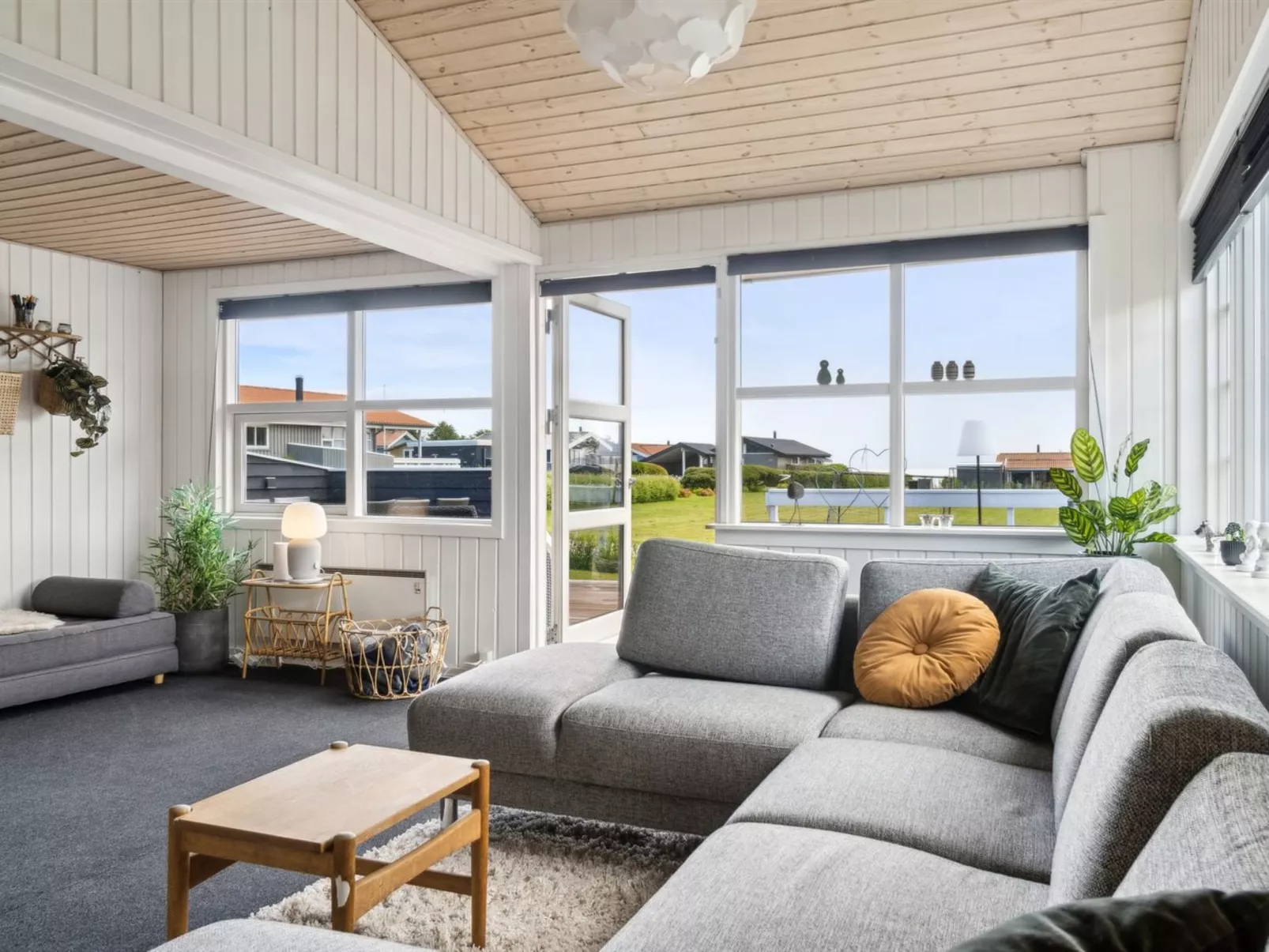 "Jolanta" - 275m from the sea-Binnen