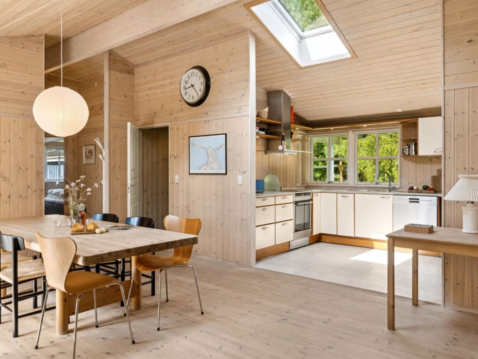 "Launo" - 1.1km to the fjord-Binnen