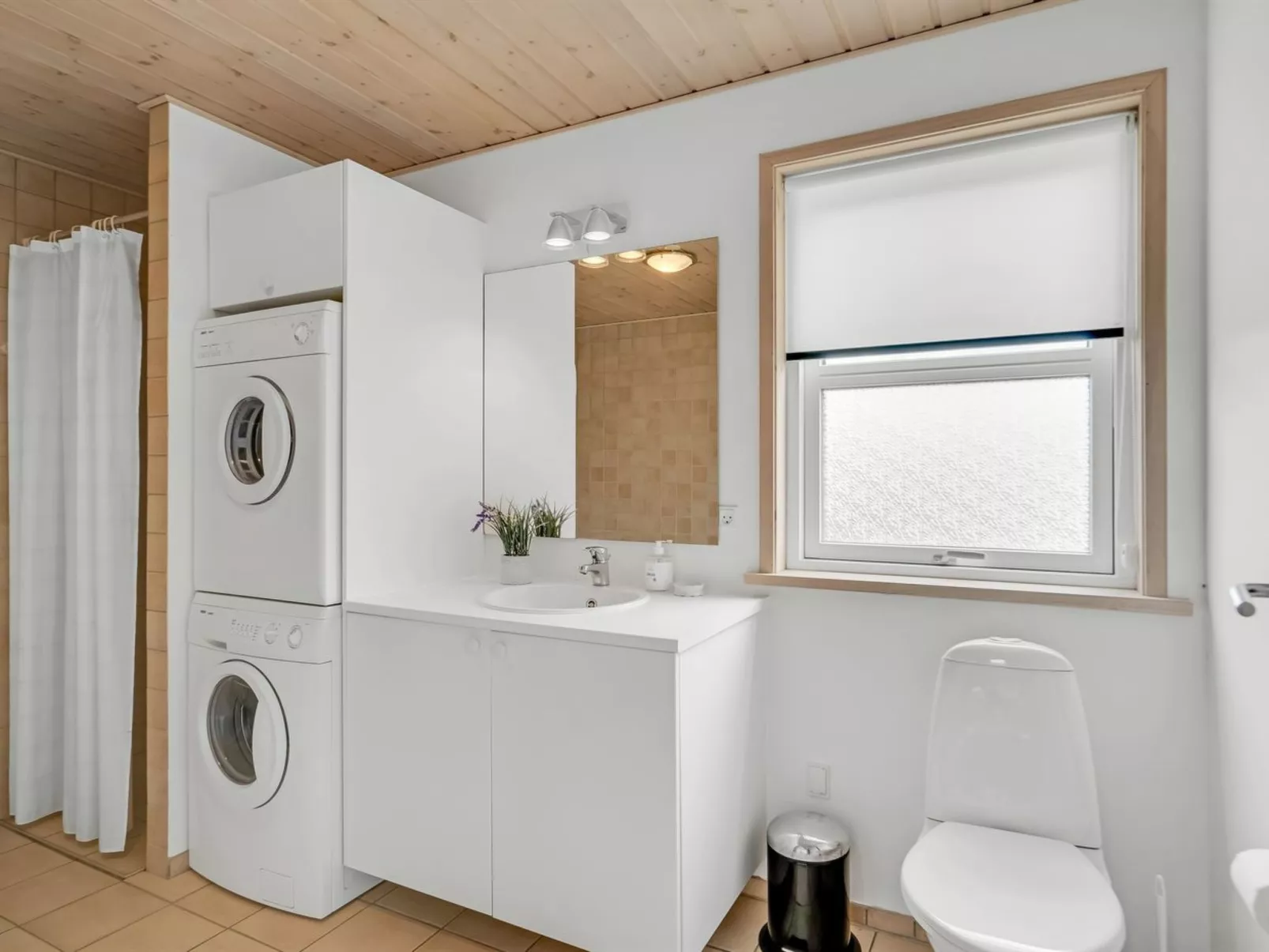 "Lari" - 600m from the sea-Binnen