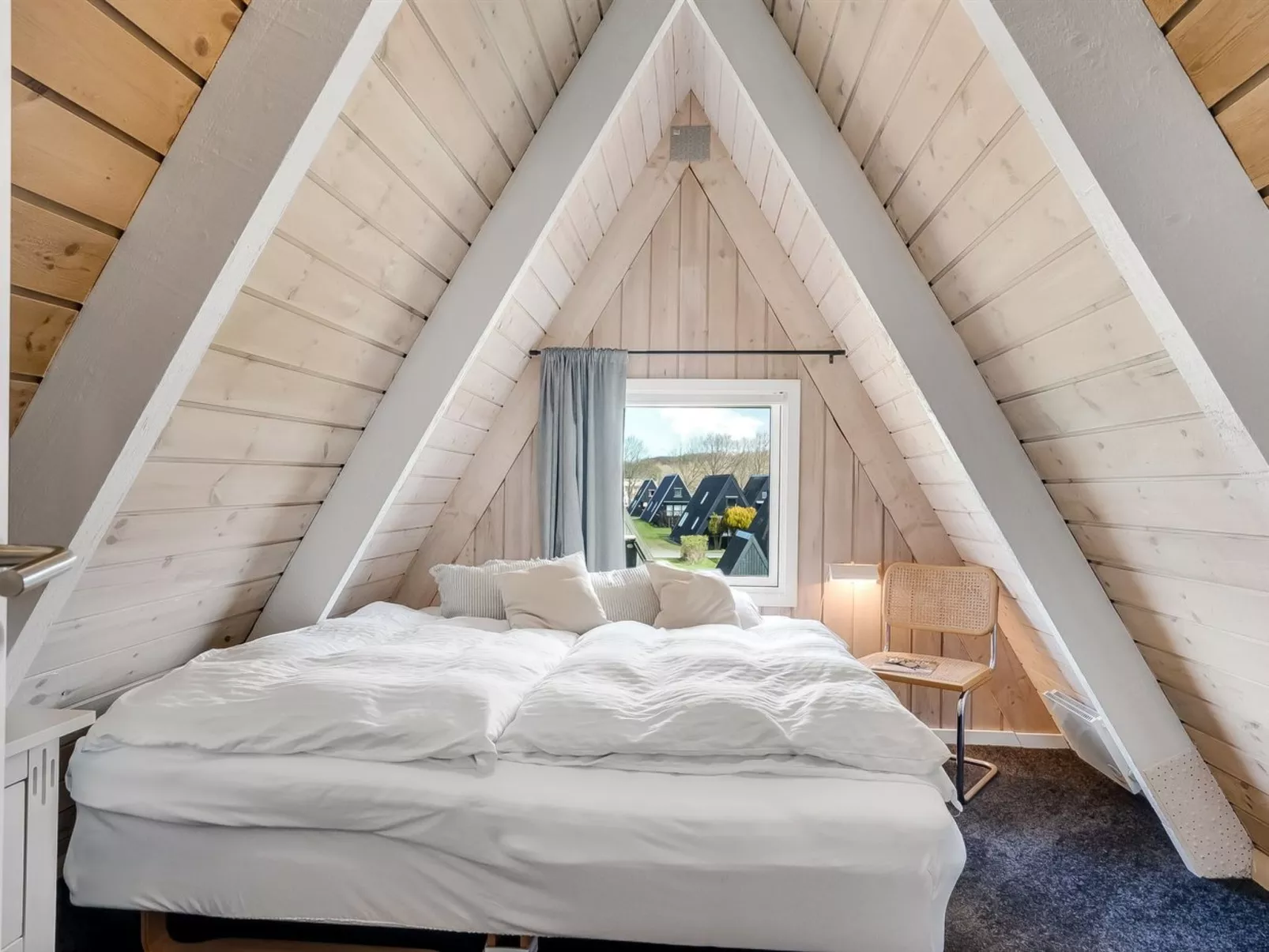 "Erly" - 18km to the fjord-Binnen