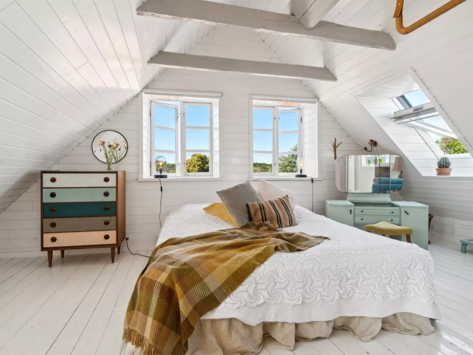 "Hebba" - 125m from the sea-Binnen