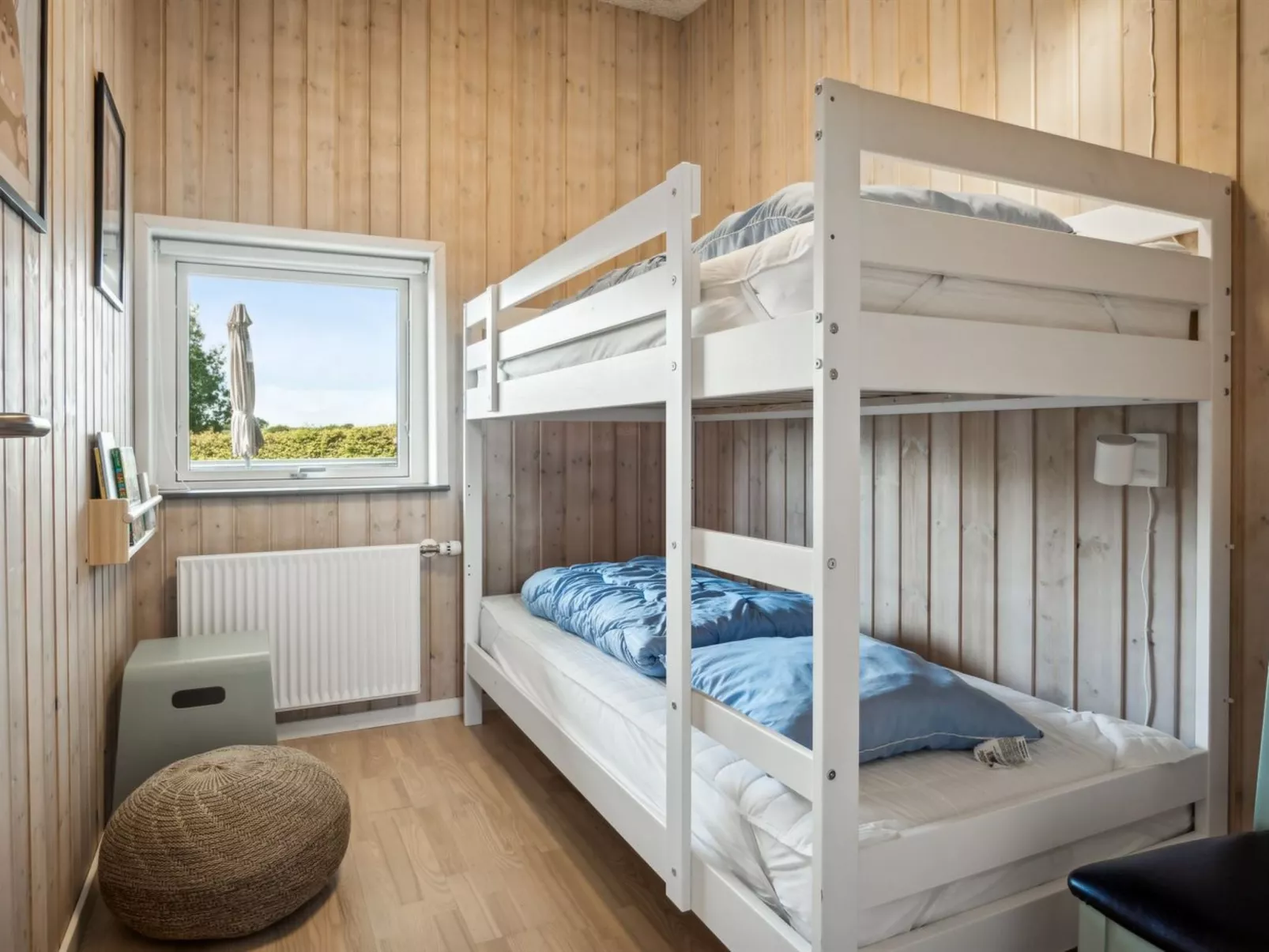 "Gloria" - 500m from the sea-Binnen