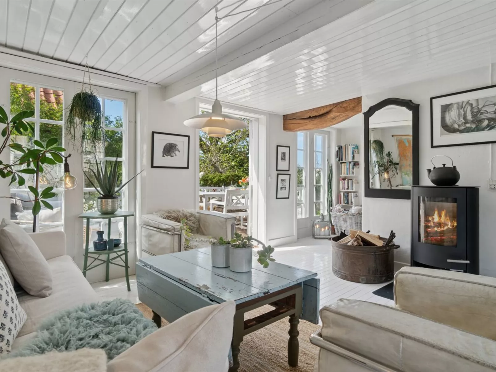 "Frederikke" - 300m from the sea-Binnen