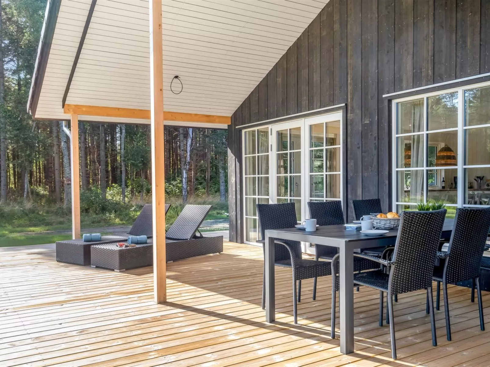 "Gedda" -  from the sea-Buiten