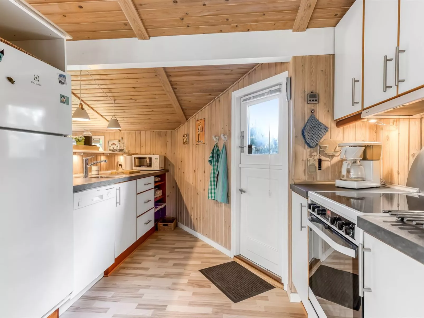 "Hillegonde" - 200m from the sea-Binnen