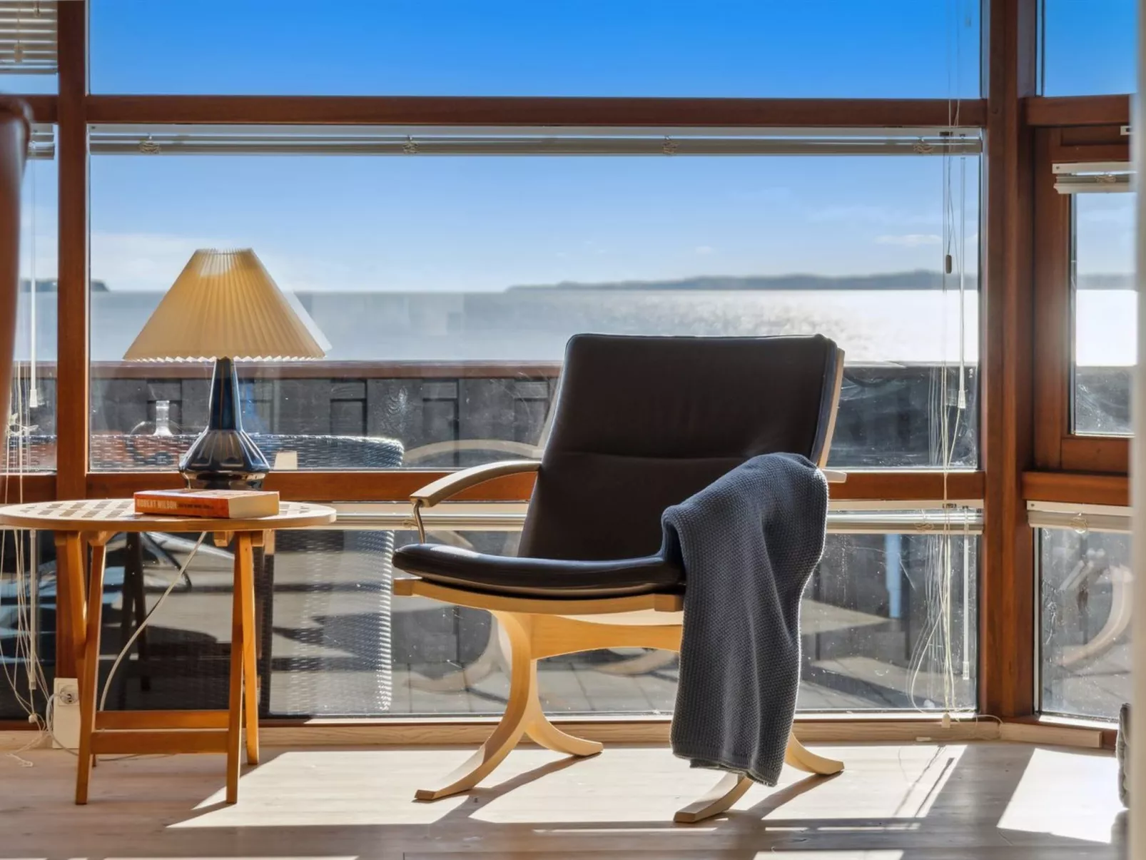 "Mariska" - 100m from the sea-Binnen