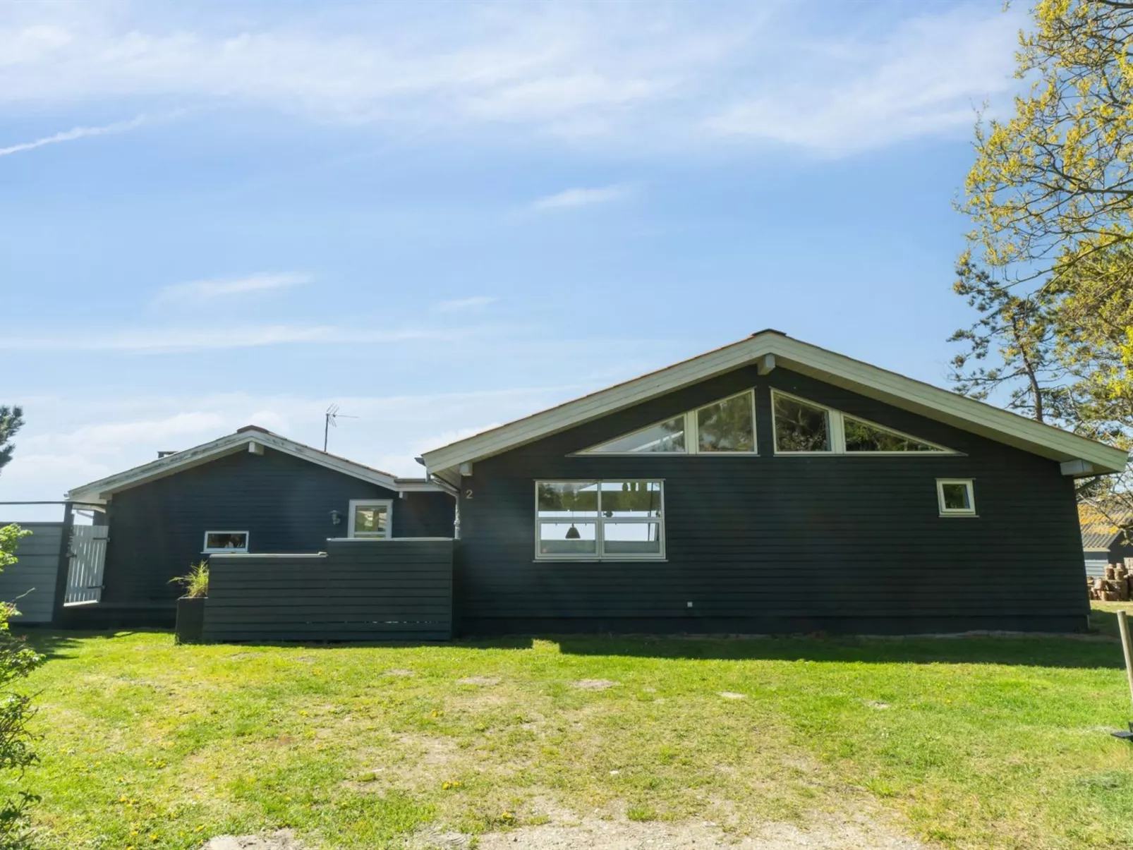 "Hening" - 50m from the sea-Buiten