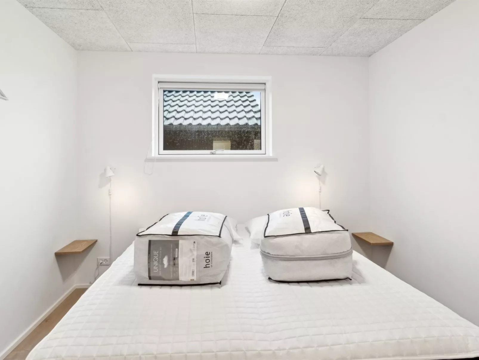 "Christian" - 600m from the sea-Binnen