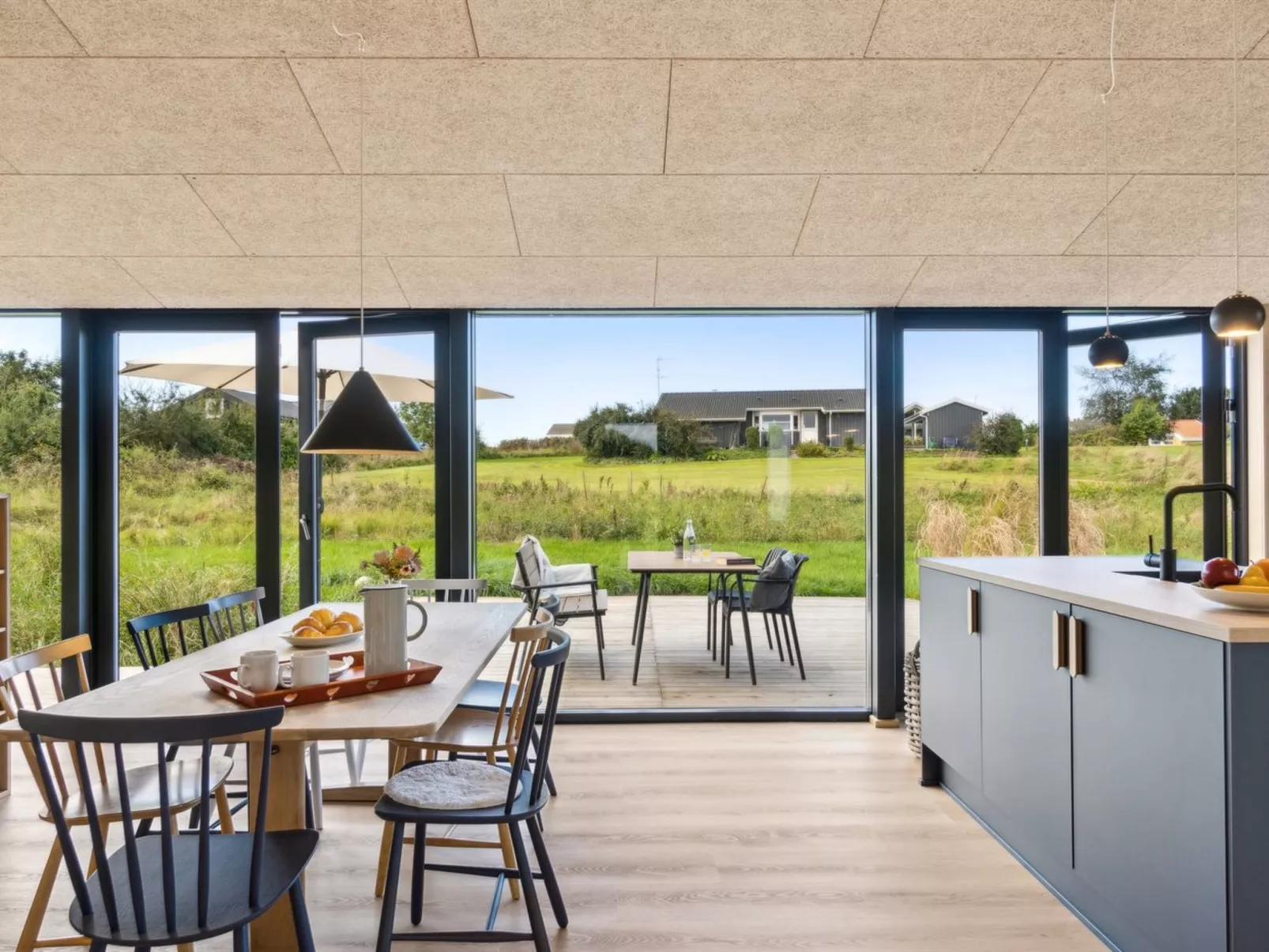 "Aatos" - 250m from the sea-Binnen