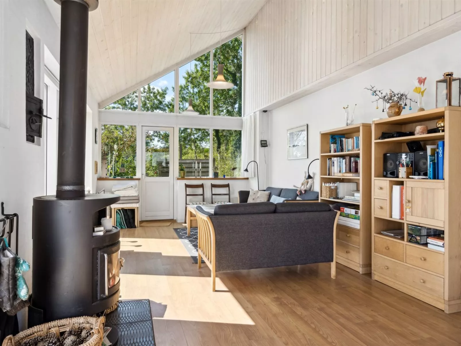 "Bryngeir" - 25m from the sea-Binnen