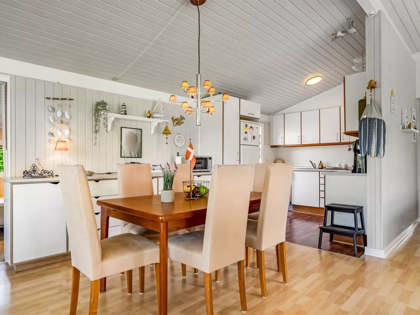 "Galmand" -  from the sea-Binnen