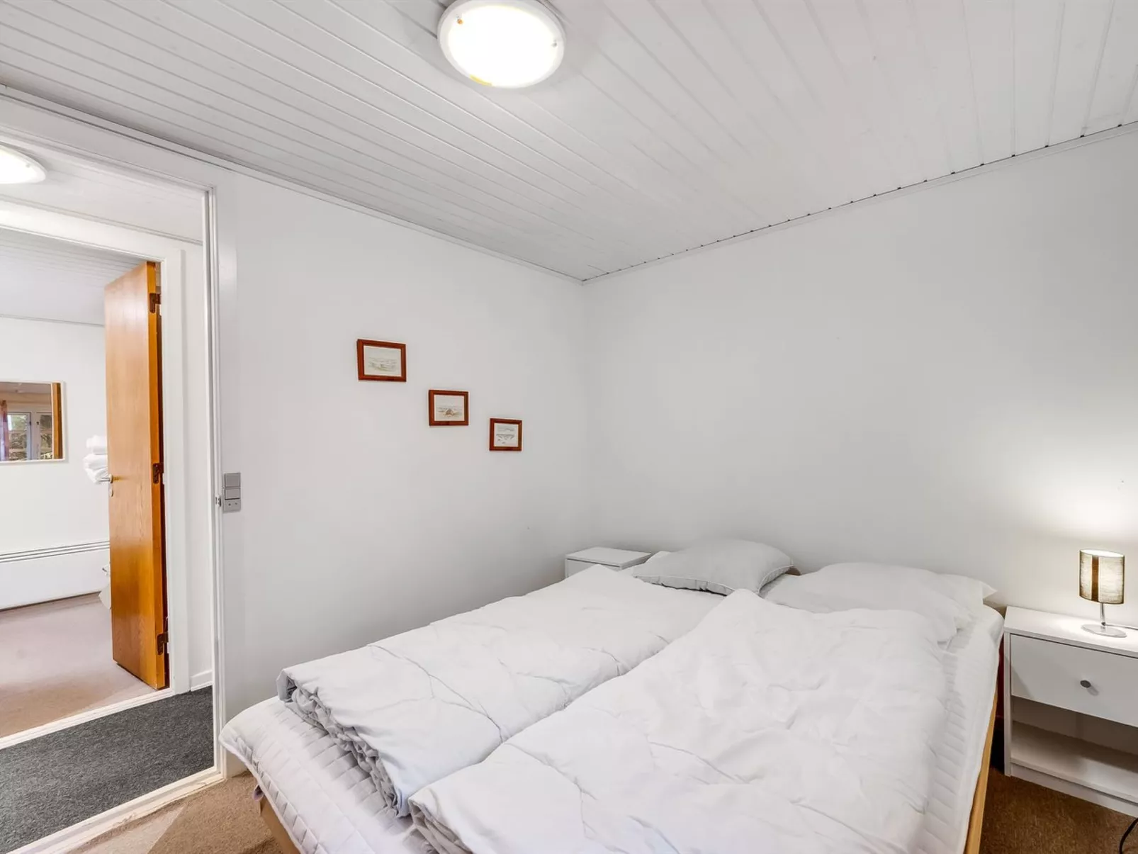 "Brawith" - 700m to the fjord-Binnen