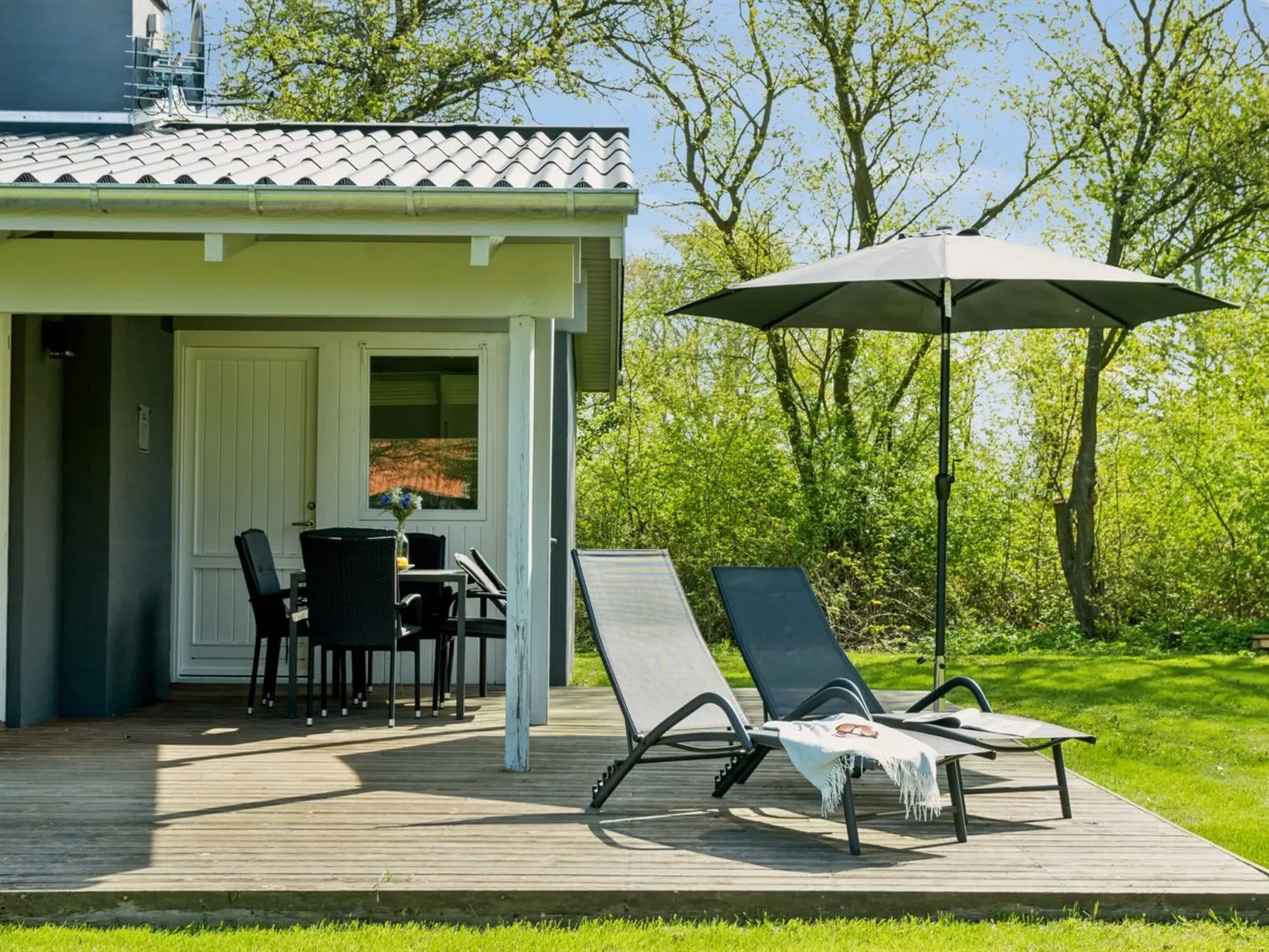 "Gren" - 580m from the sea-Buiten