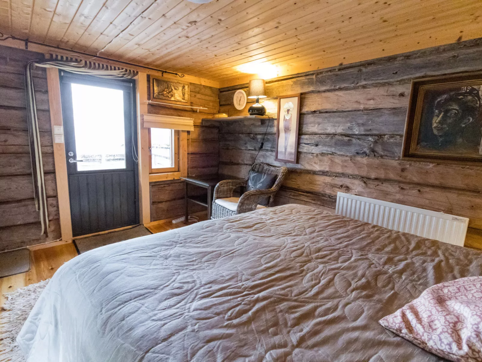 Lystikämän tupa-Binnen