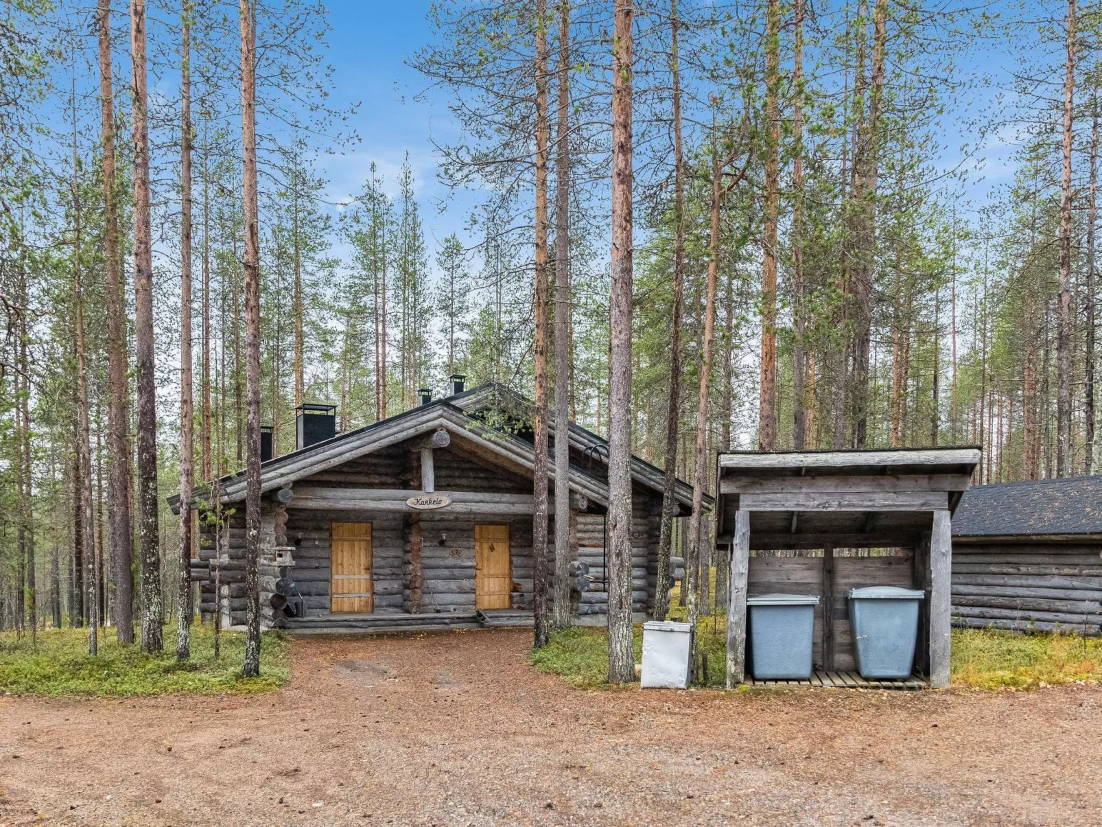 Ylläsnäkyy 7 / karkelo-Binnen