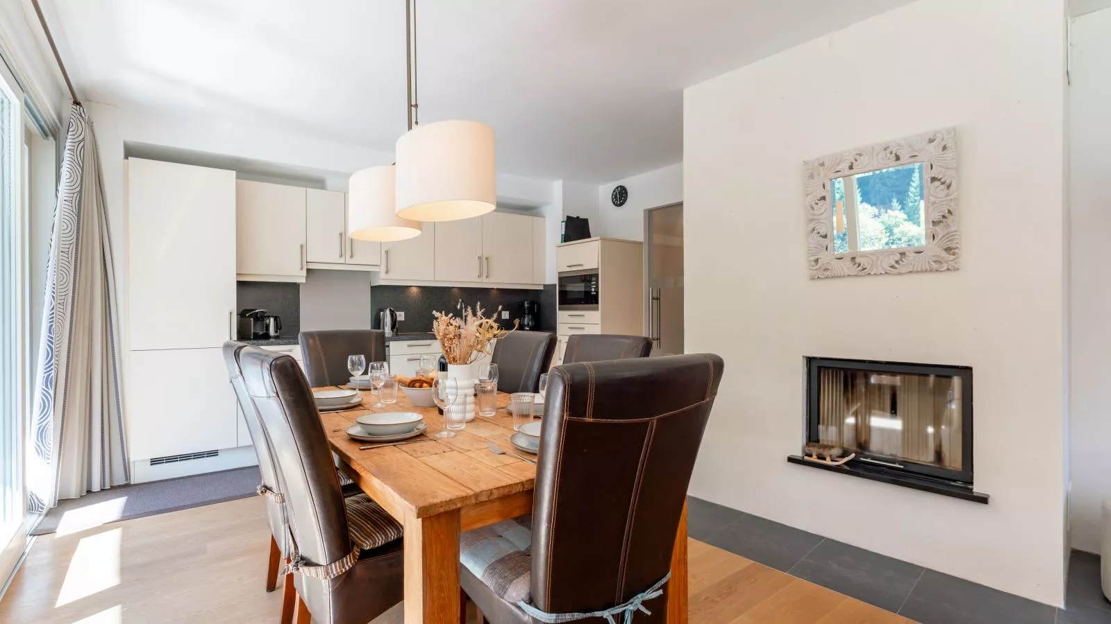 Drei Berge Top 4-Eetkamer