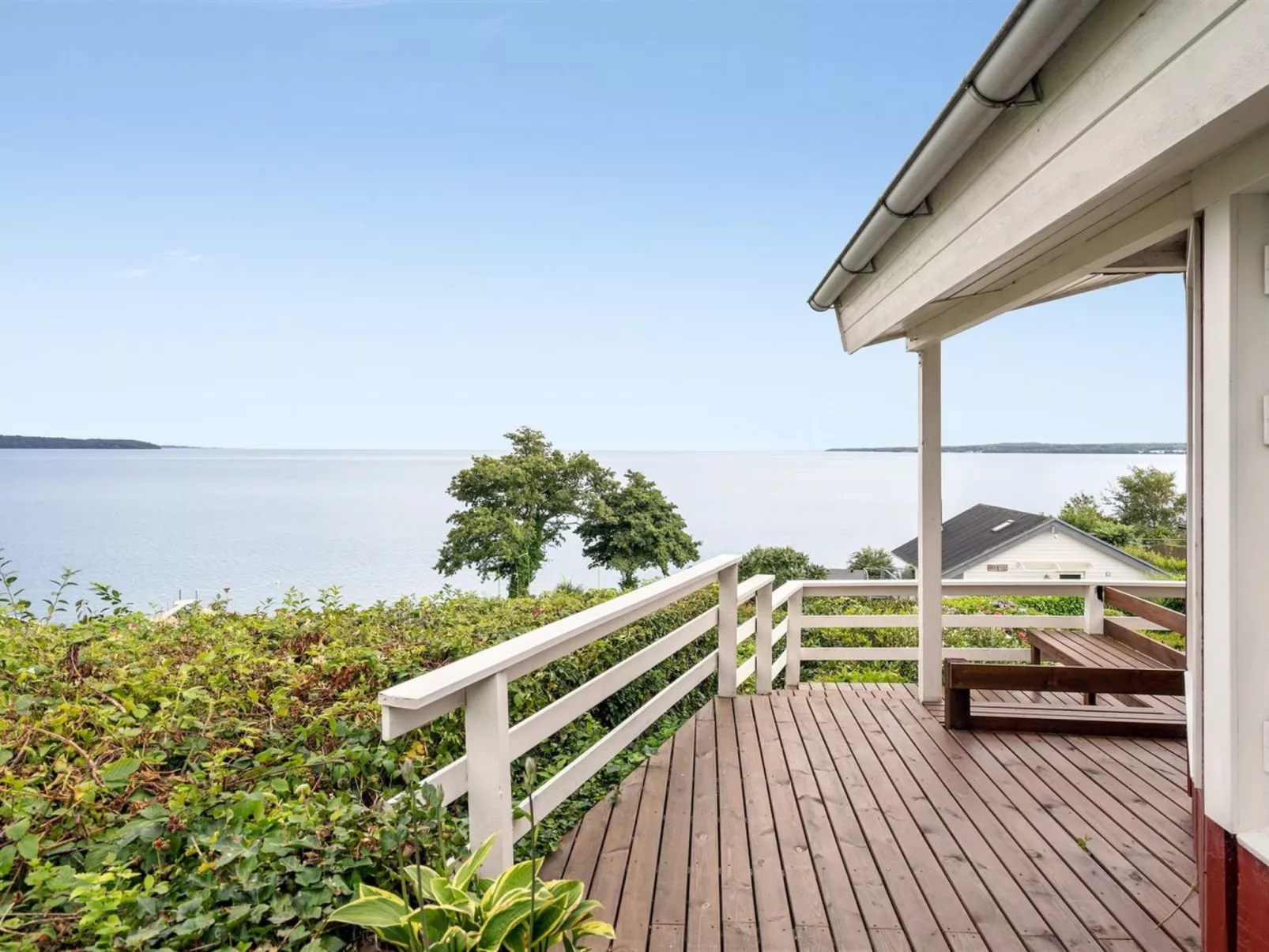 "Gesine" - 50m to the fjord-Buiten