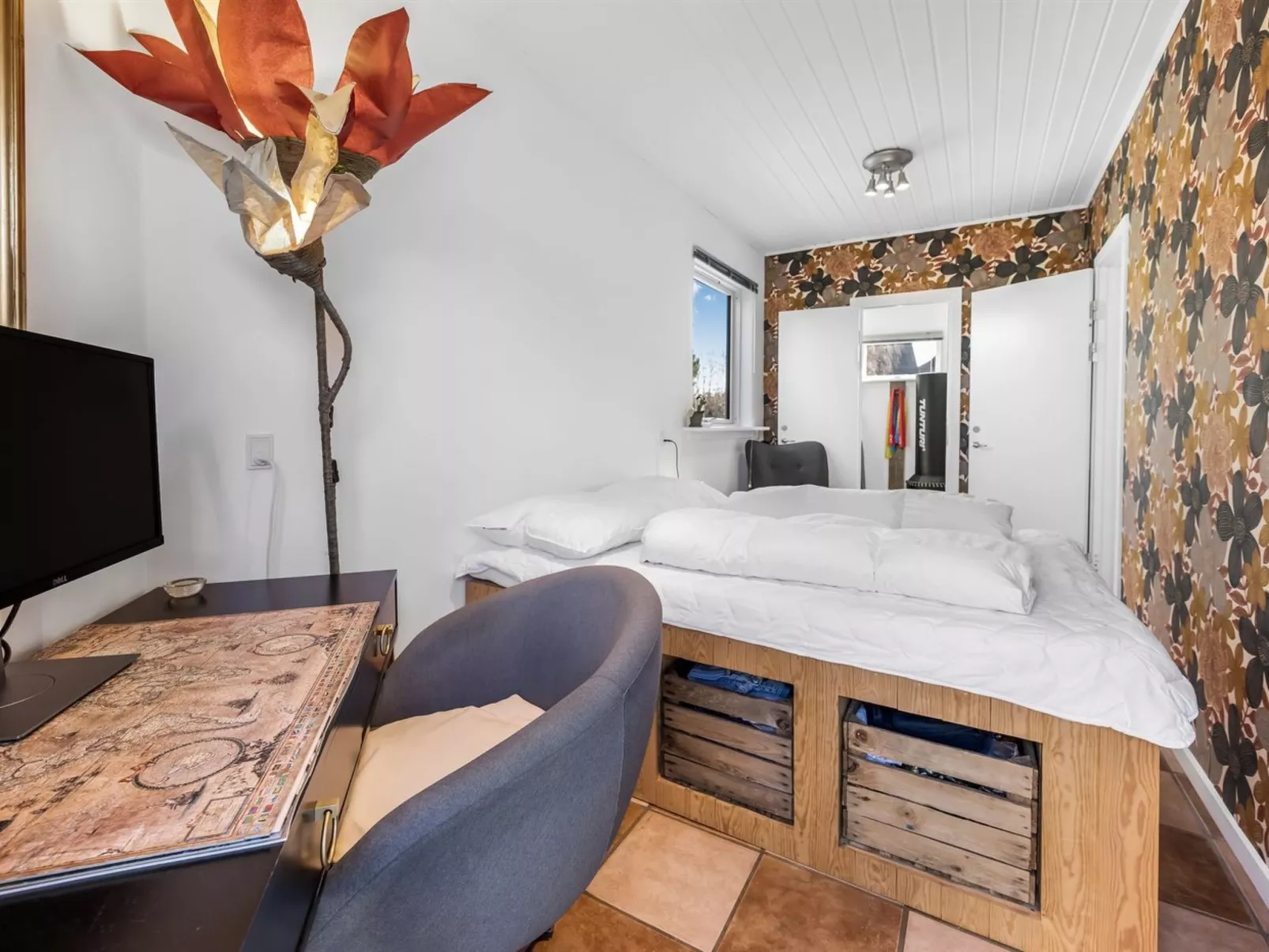 "Hughe" - 1.3km from the sea-Binnen