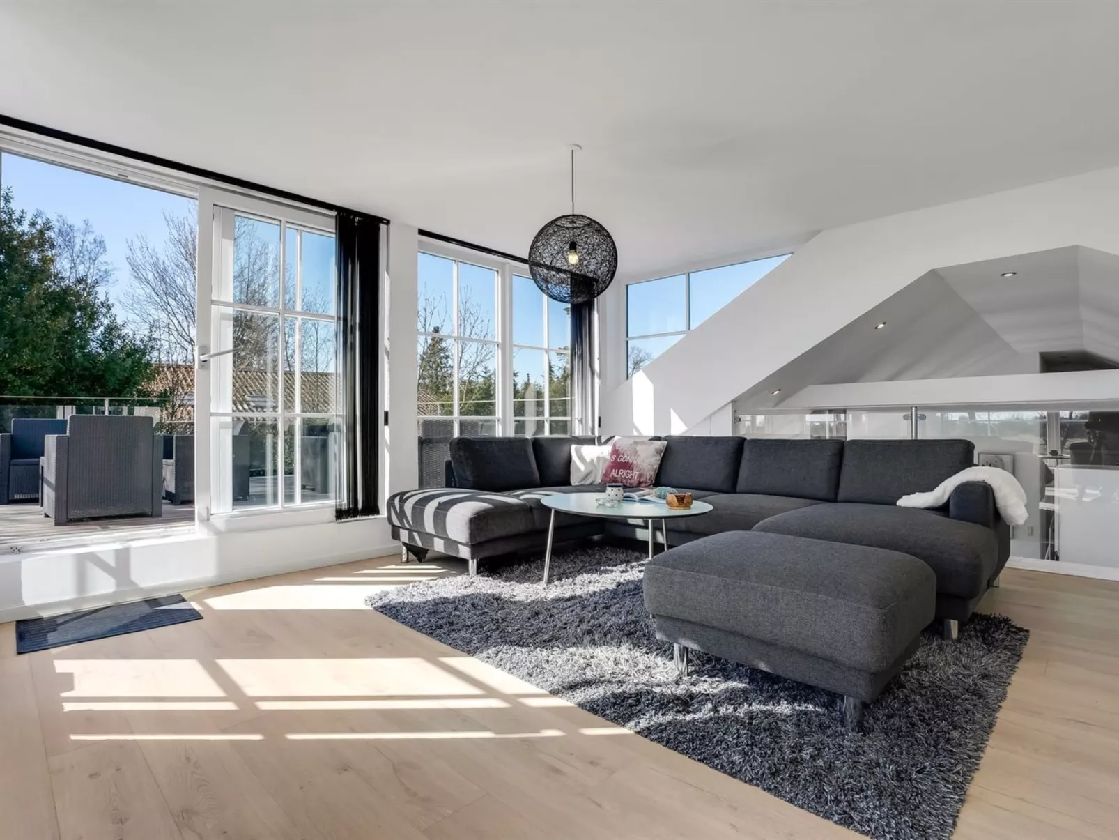 "Judit" - 10m from the sea-Binnen