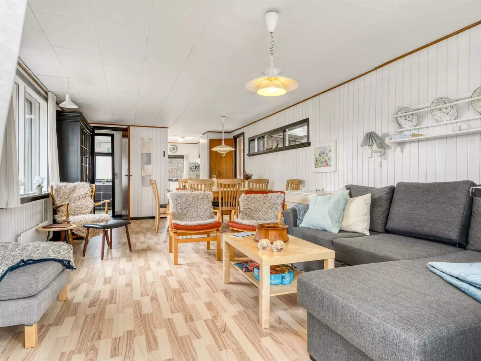 "Hælf" - 600m from the sea-Binnen