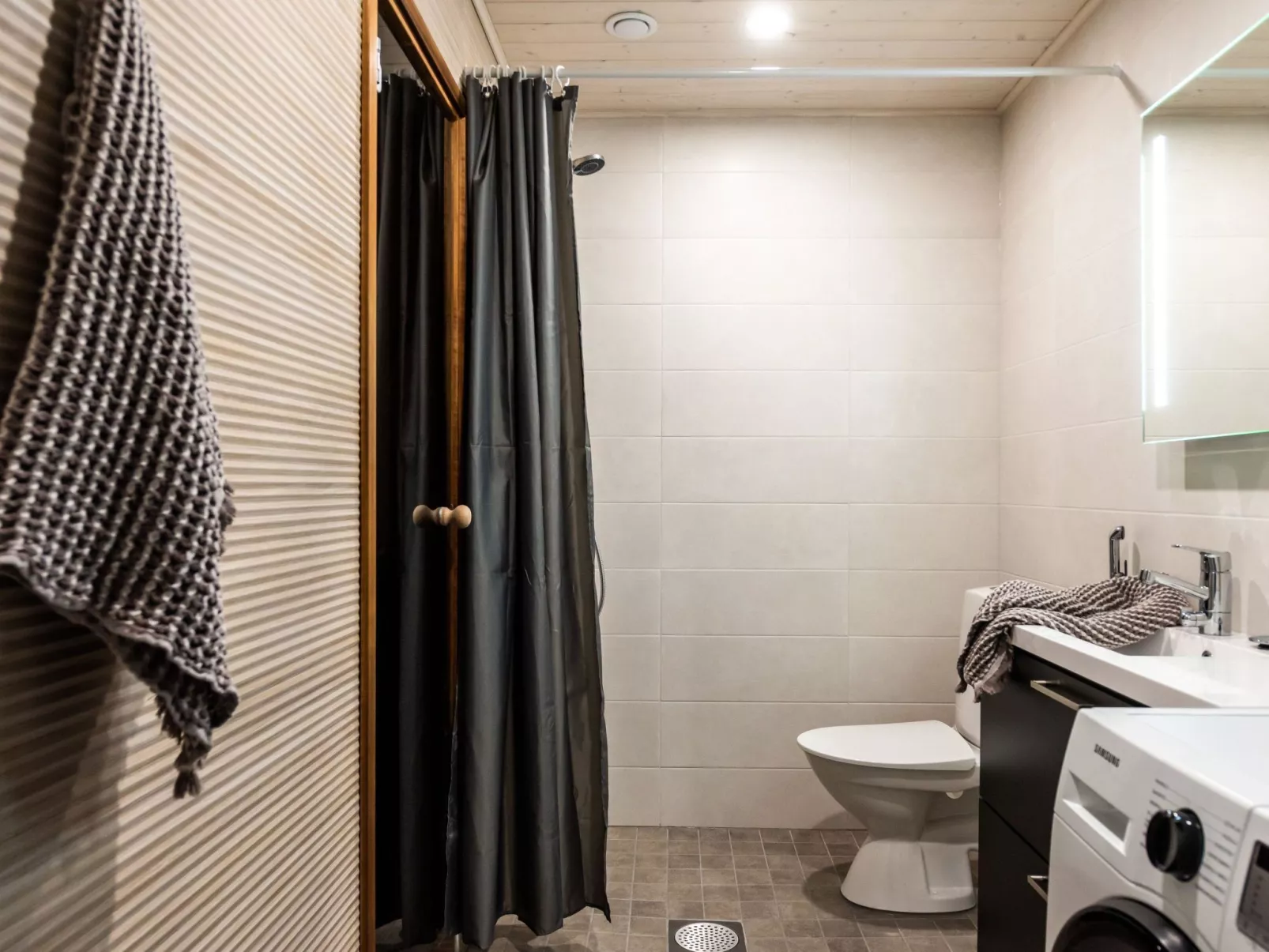 Vuokatin loiste 9 a 2-Binnen