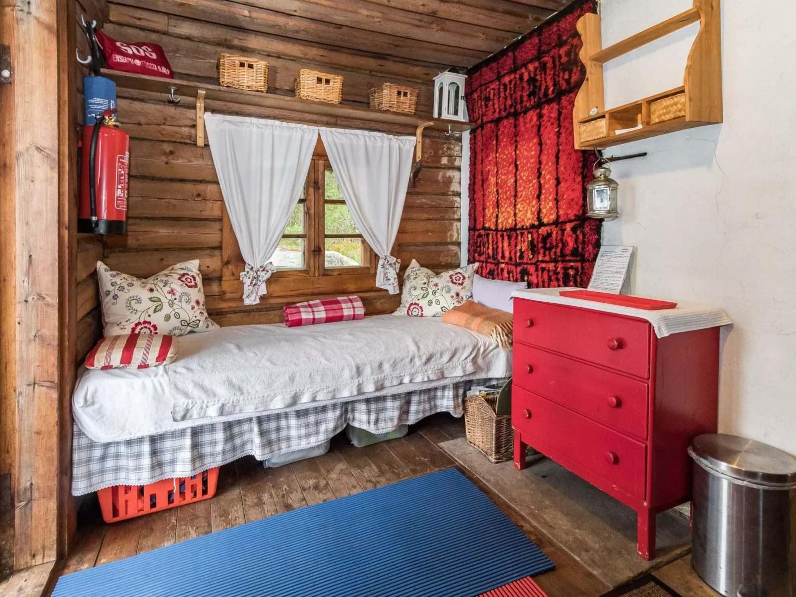 Artturin mökki-Binnen