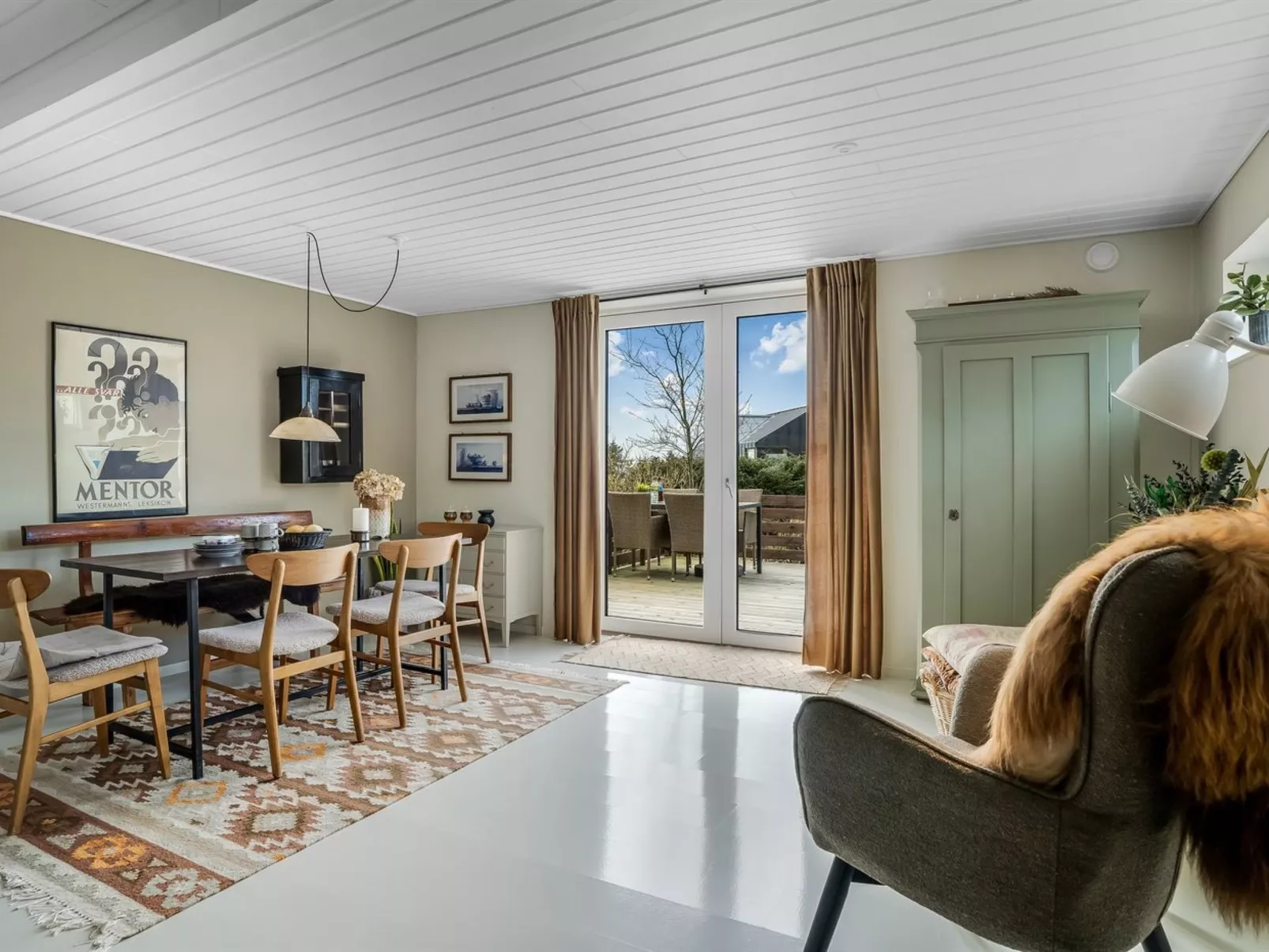 "Lenya" - 300m to the fjord-Binnen