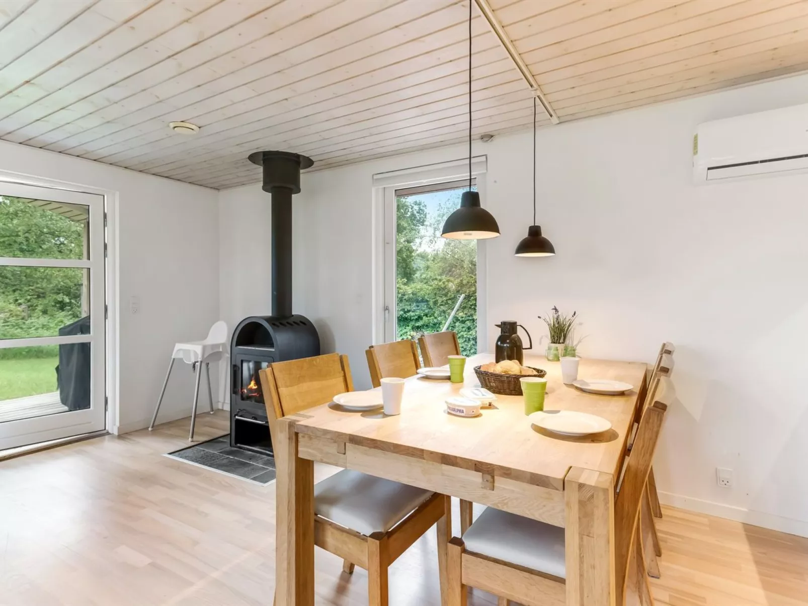 "Alica" -  from the sea-Binnen