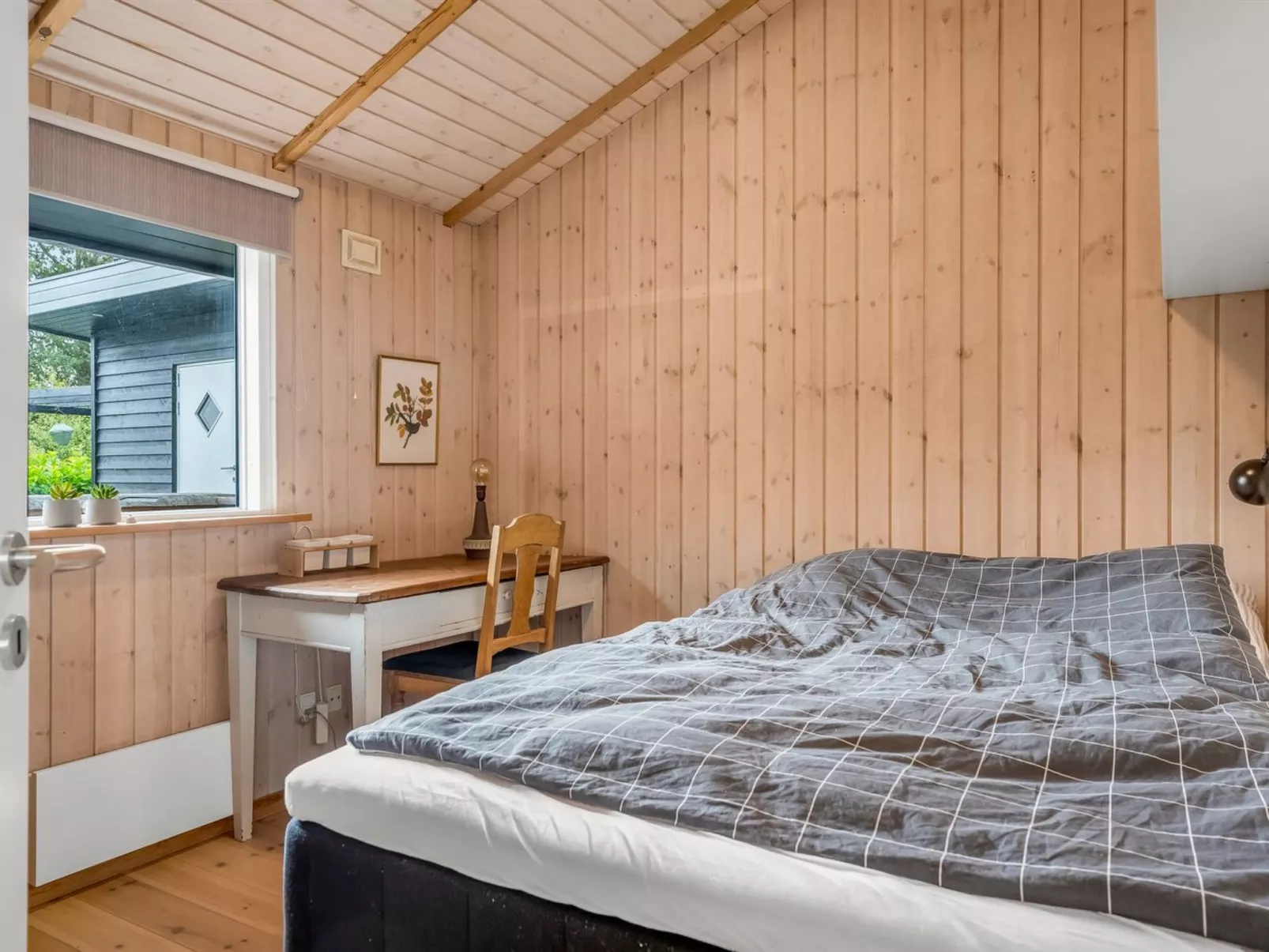 "Diderik" - 20m to the fjord-Binnen