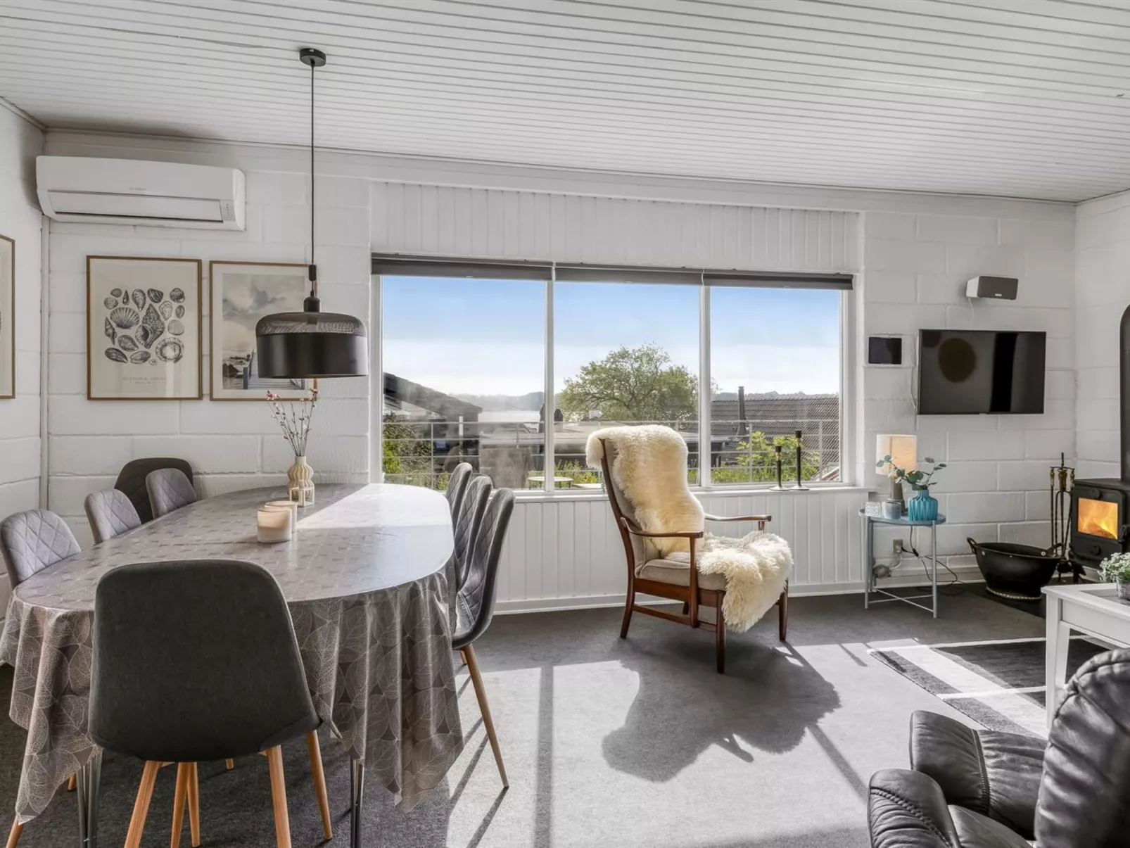 "Delan" - 75m from the sea-Binnen