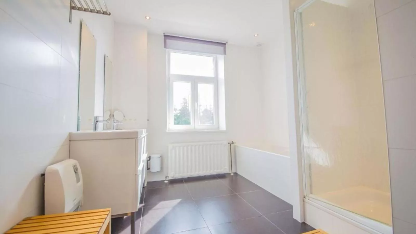 Ma Dame Jeanne-Badkamer