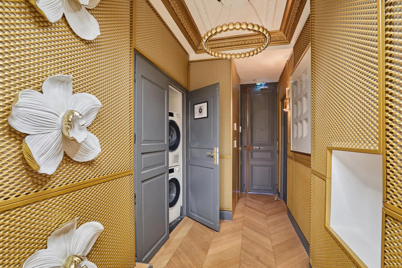 COLISEE D-Image-tags.