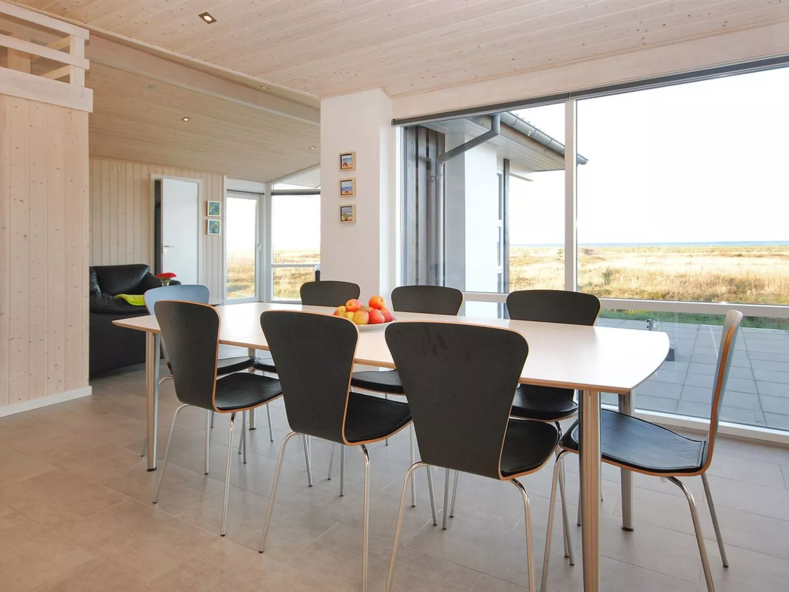 "Arisa" - 100m to the fjord-Binnen