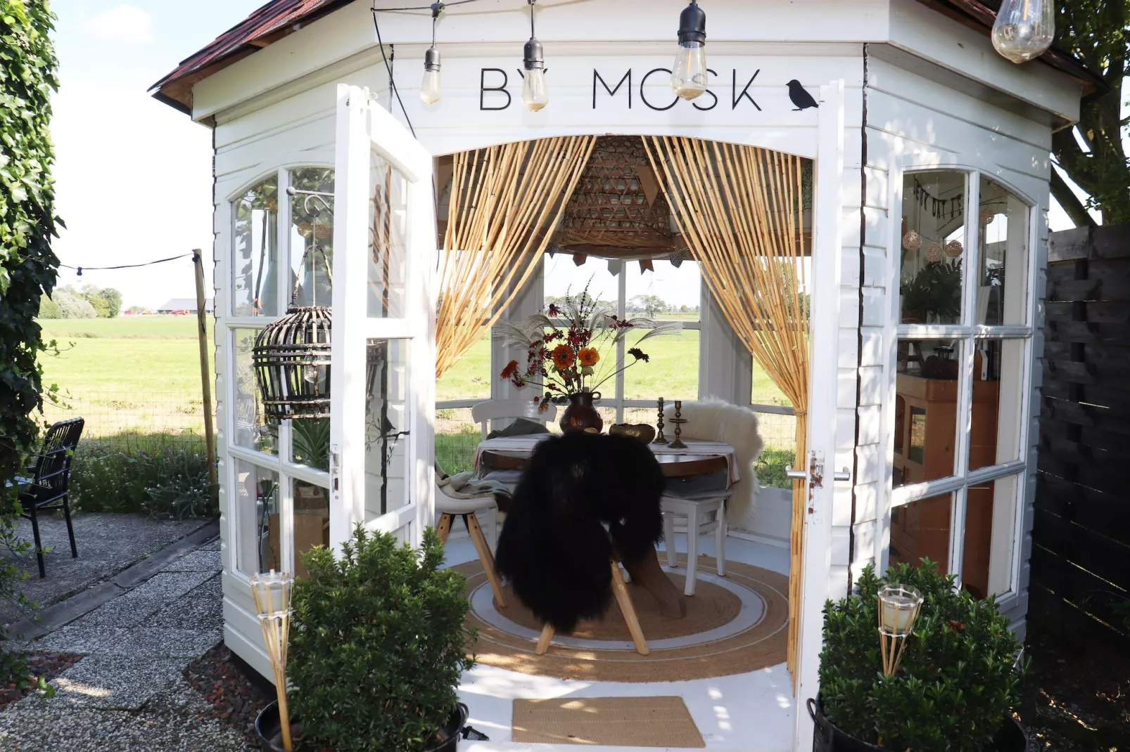 By Mosk 2-Faciliteiten