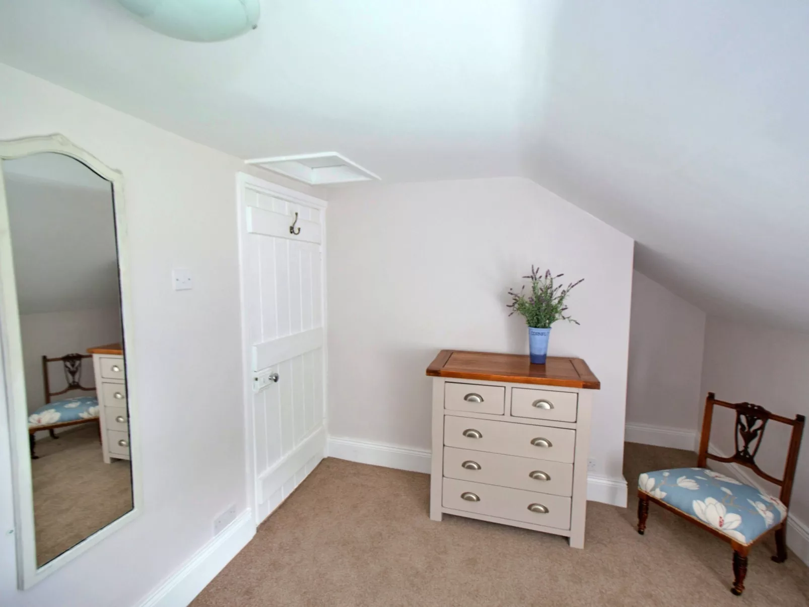 The Cottage, Shortflatt Farm-Binnen