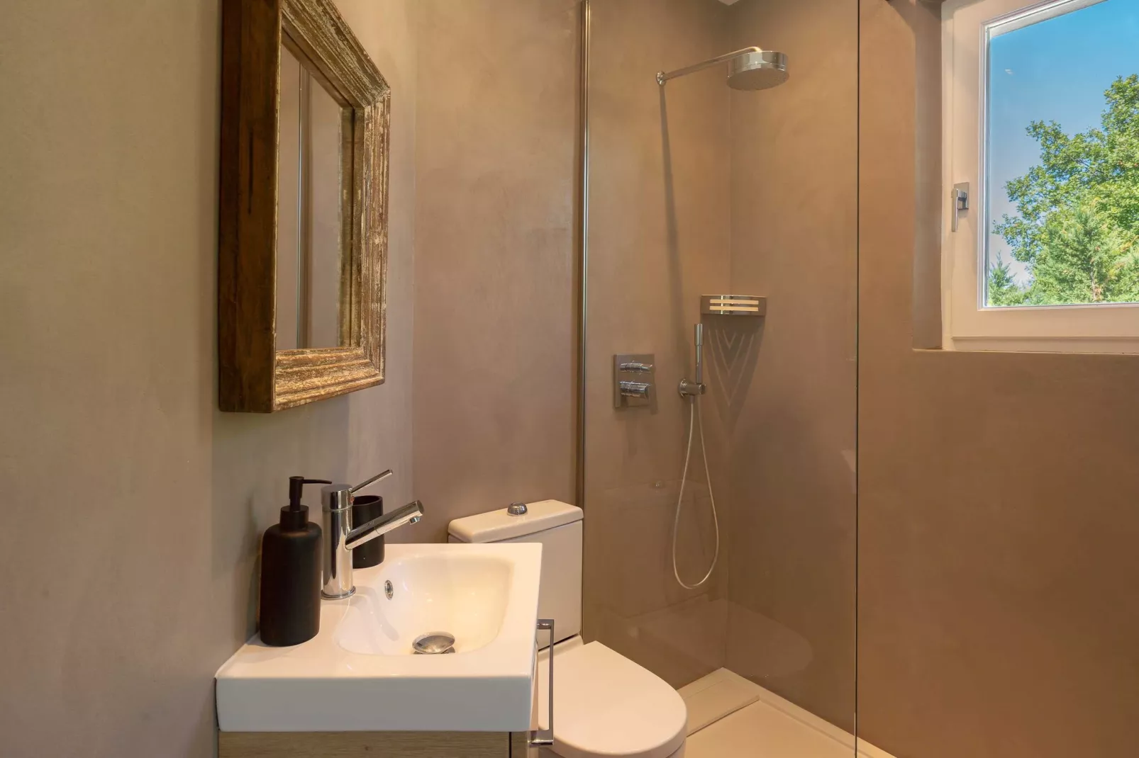 CB-ROUTE-CARLES-Niet-getagd