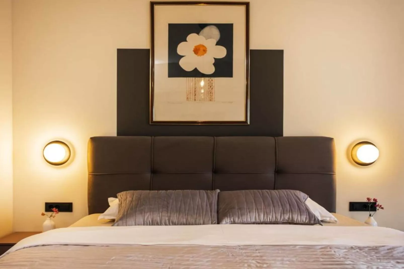 Luxury Villa Lara with Heated Pool, Hot-Tub and Sauna - Six Bedroom Villa with Pool-Slaapkamer