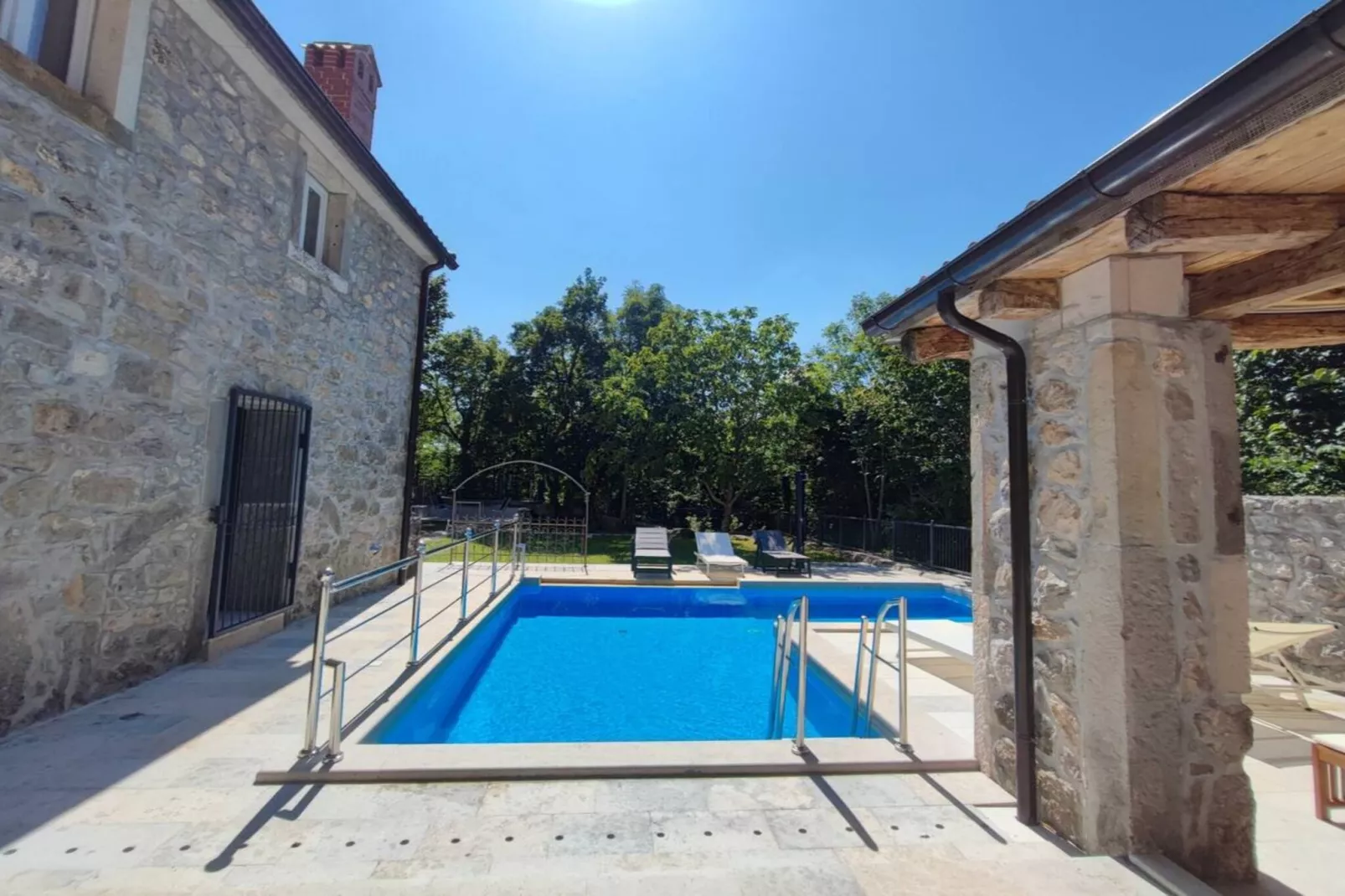 Villa Galant Brgudac - Private Oasis with Pool-Zwembad