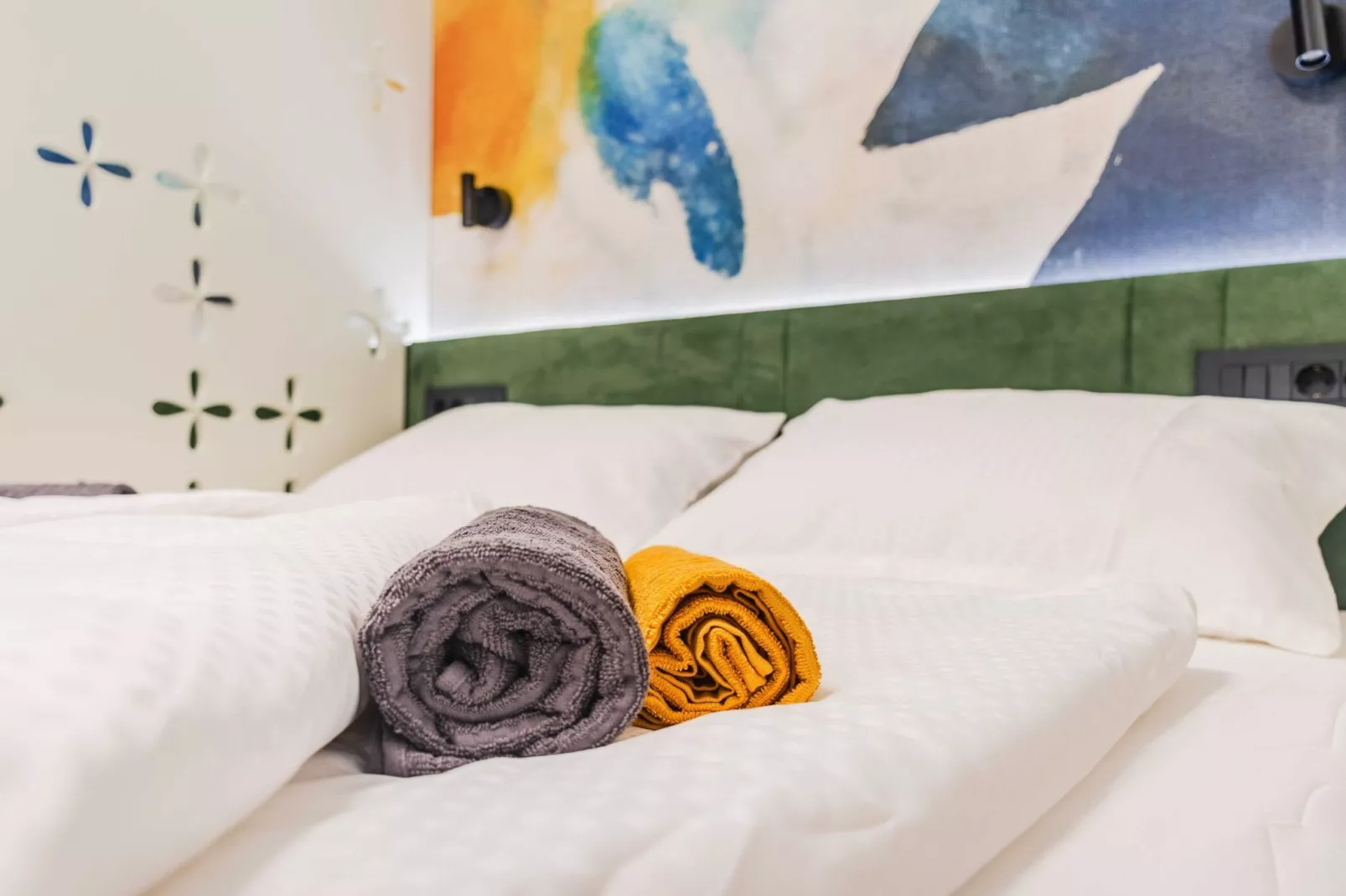 Bovec Chic Apartment with Sauna - One Bedroom Apartment with Balcony-Slaapkamer