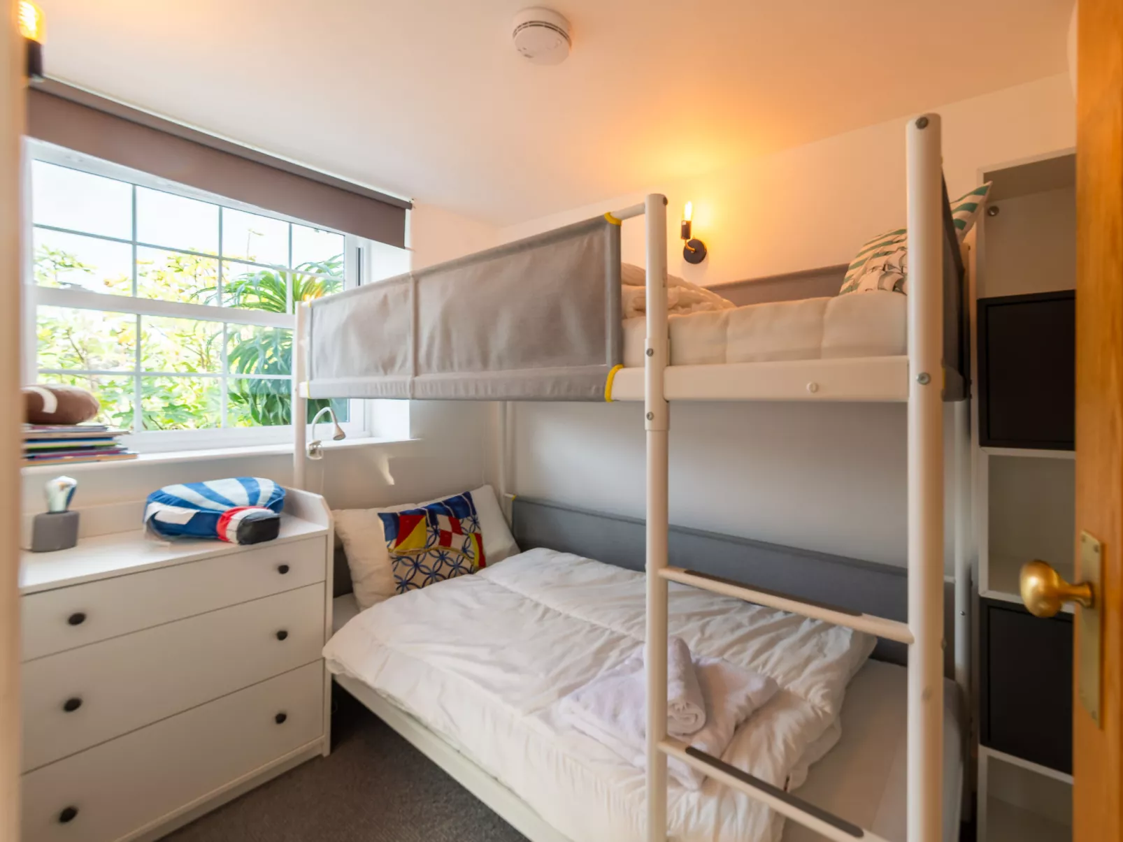 Shanty Cottage-Binnen