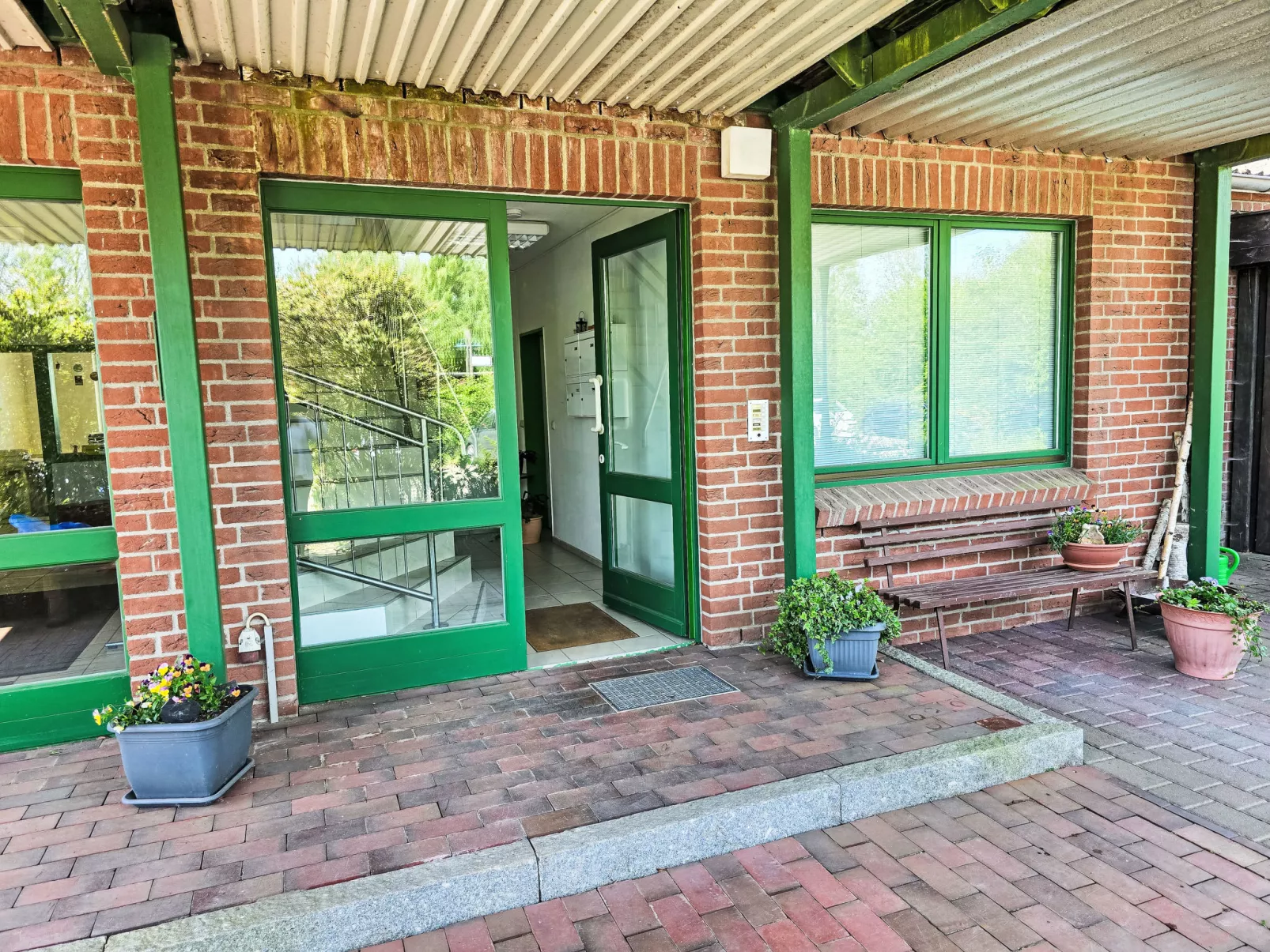 Wariner Straße-Buiten