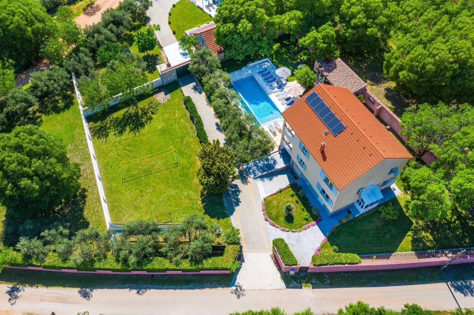 Holiday home Blanka-Buitenkant zomer