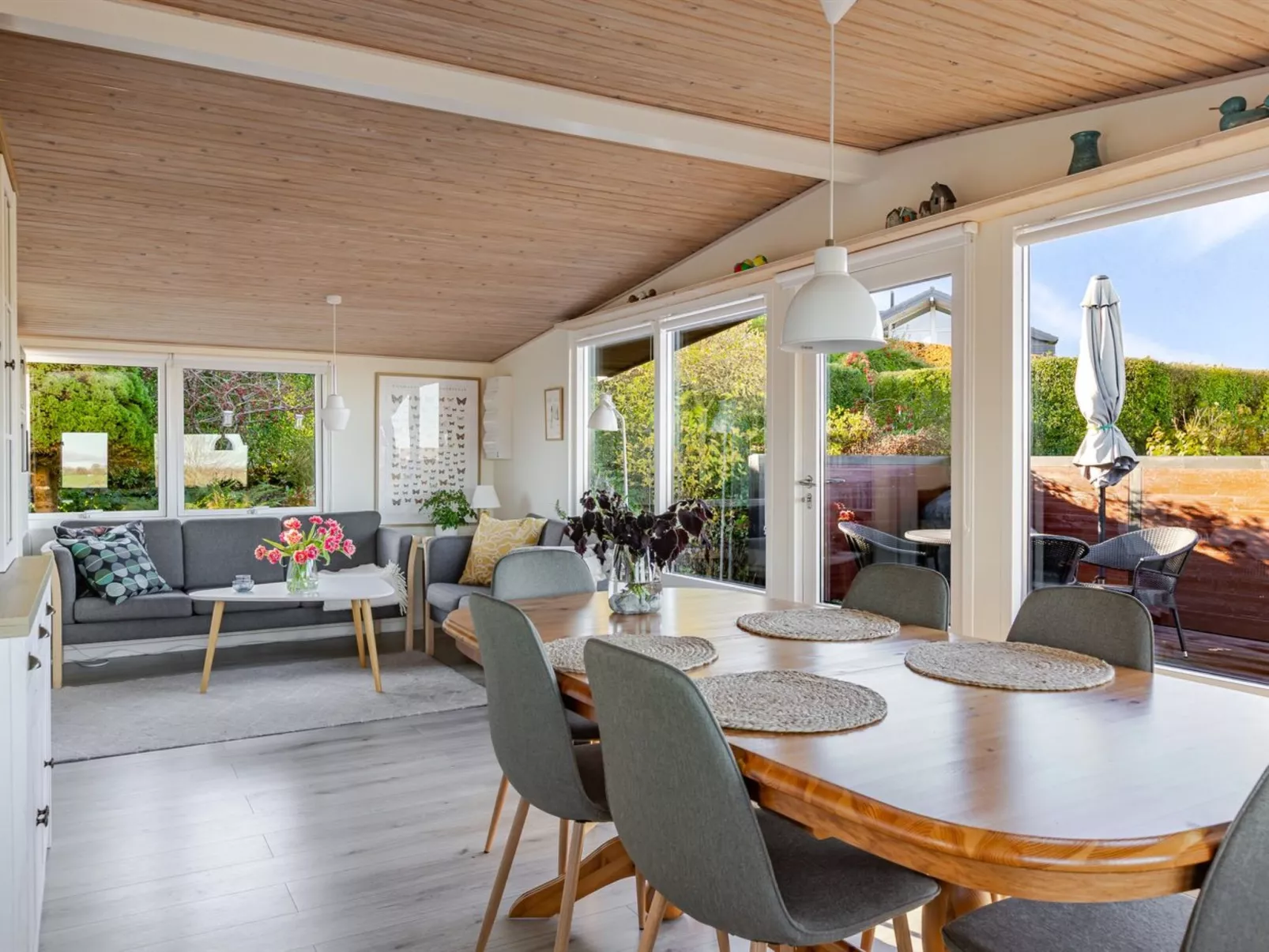 "Martti" - 200m from the sea-Binnen