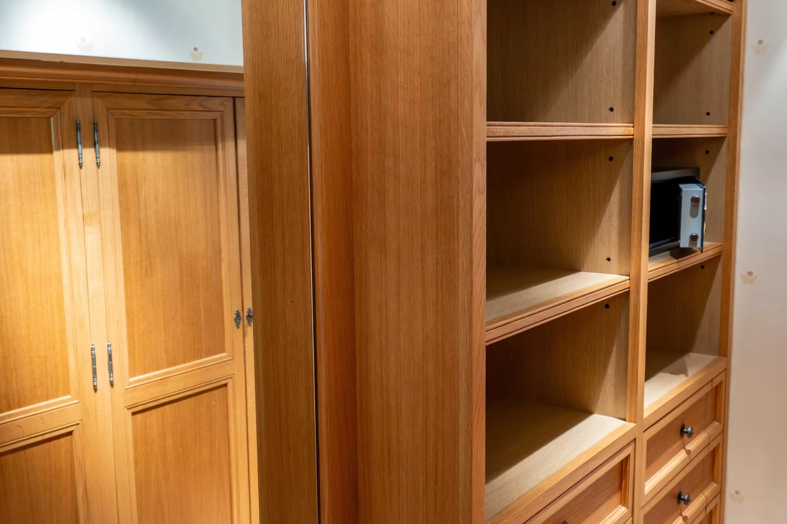 NL-48-CRISTAUX-Slaapkamer