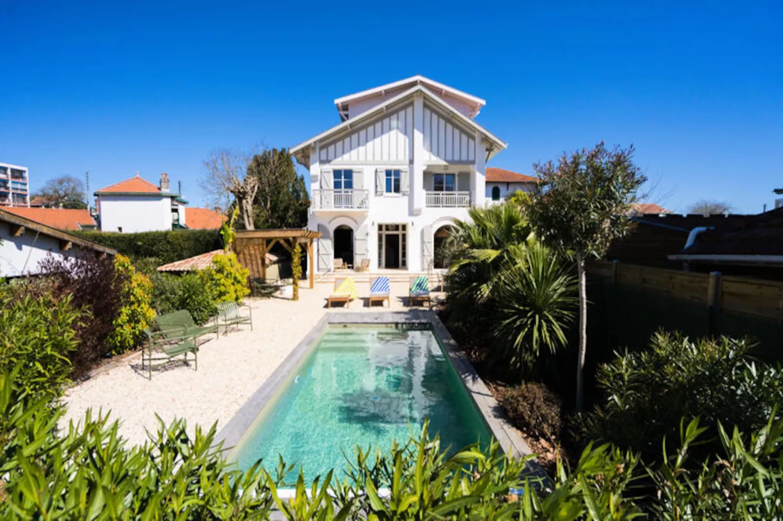 Maison à Arcachon-Niet-getagd