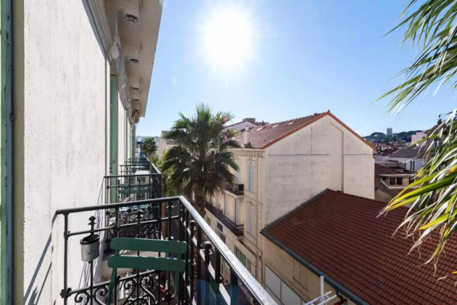 Résidence 3p Avec Balcons, 3min Du Palais Des Congr&egrave;s-Niet-getagd